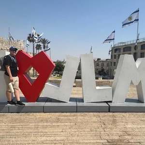 Meet your Posher, Julie